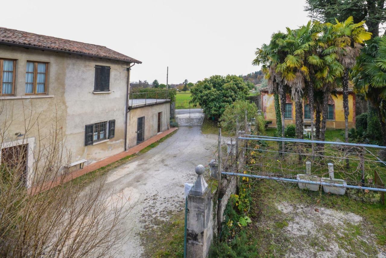 Agriturismo Bonu Gabriele ซาโล ภายนอก รูปภาพ